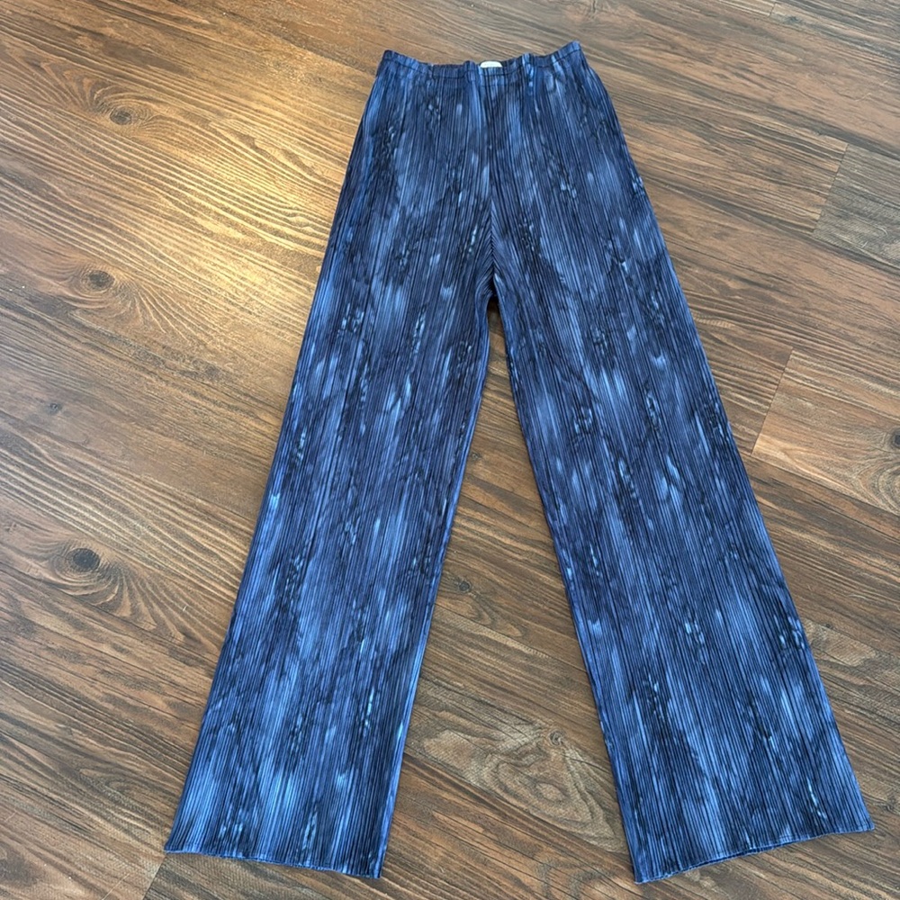 Pleats please size 3